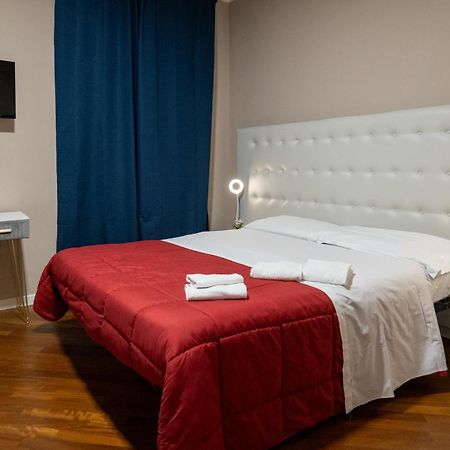 Dalmazia 33 Hotel Salerno Exterior photo