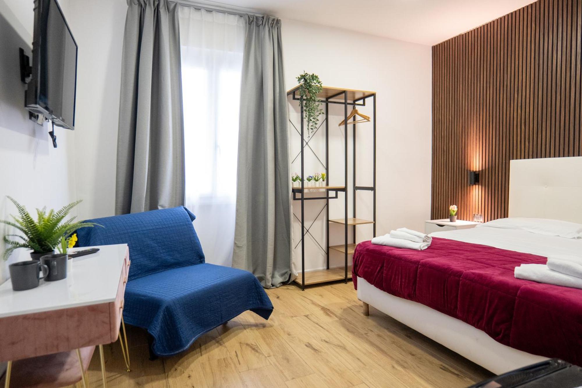 Dalmazia 33 Hotel Salerno Exterior photo